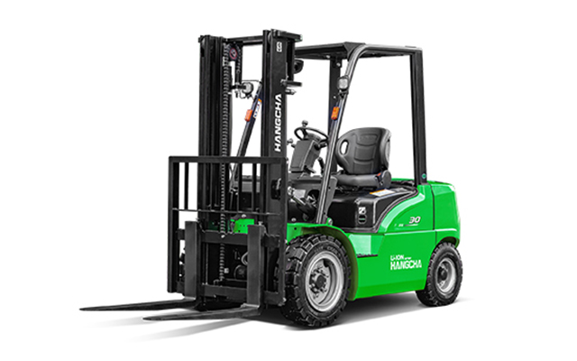 4-Wheel XE Series Li-ion Battery Forklift 3,000-8,000lbs